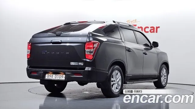 KGM Rexton 2018 thumb 8