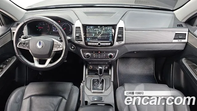KGM Rexton 2018 thumb 10