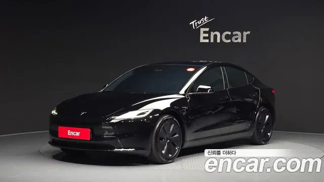 Tesla Model 3 2024 thumb 5
