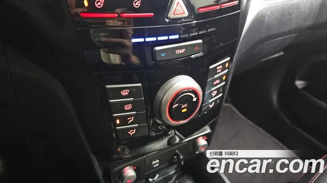 KGM Tivoli Air 2017 thumb 5