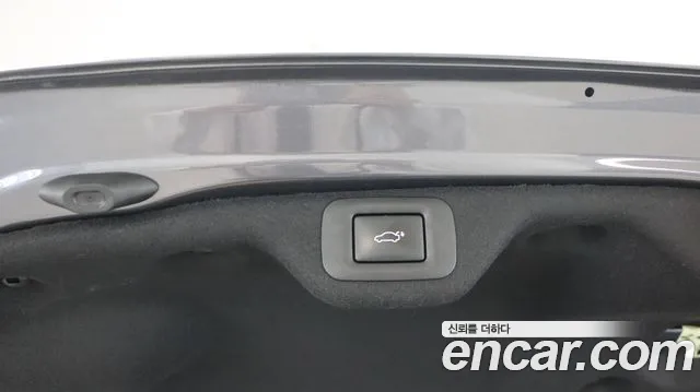 Lexus ES 300h 2025 thumb 9