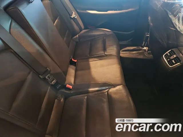 Hyundai Grandeur 2017 thumb 3