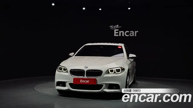 BMW 5 серии 2016 thumb 12