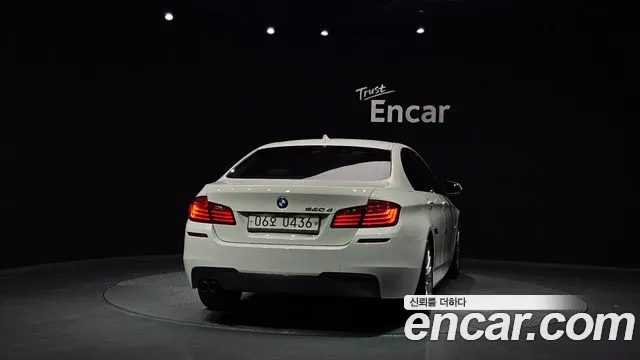 BMW 5 серии 2016 thumb 5
