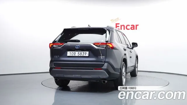 Toyota RAV4 2019 thumb 7