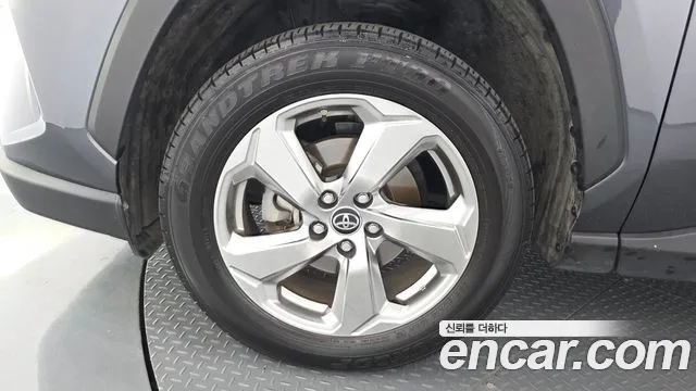 Toyota RAV4 2019 thumb 8