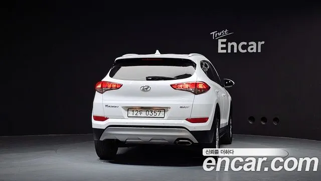 Hyundai Tucson 2016 thumb 2