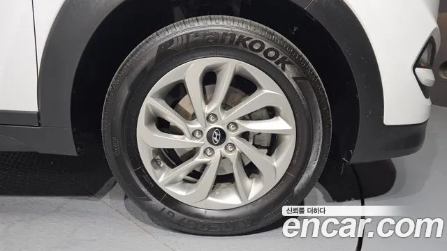 Hyundai Tucson 2016 thumb 9