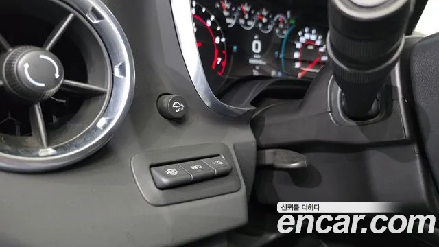 Chevrolet Camaro 2016 thumb 5