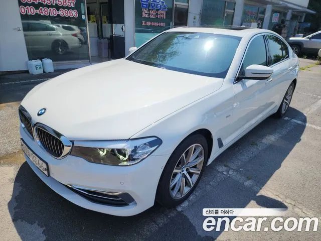BMW 5 серии 2018 thumb 8