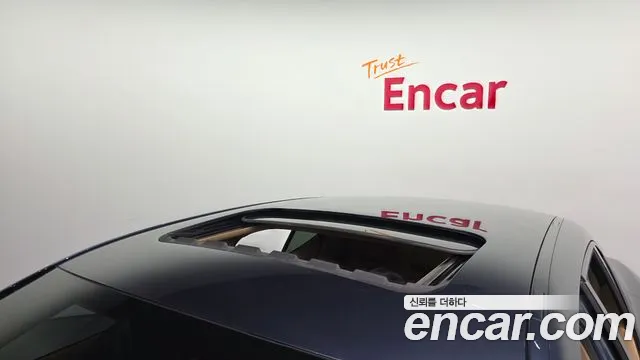 Porsche Panamera 2014 thumb 6