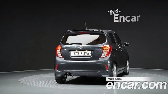 Chevrolet Spark 2019 thumb 2