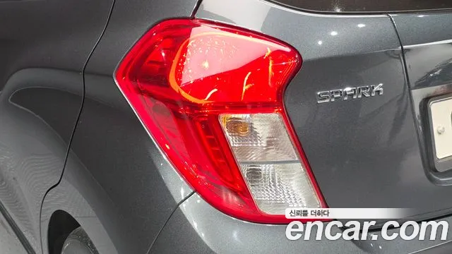 Chevrolet Spark 2019 thumb 11