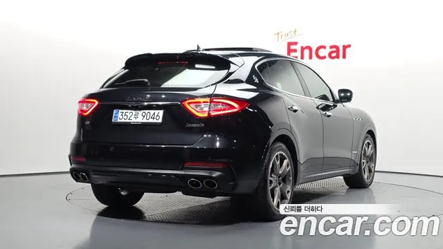 Maserati Levante 2020 thumb 6