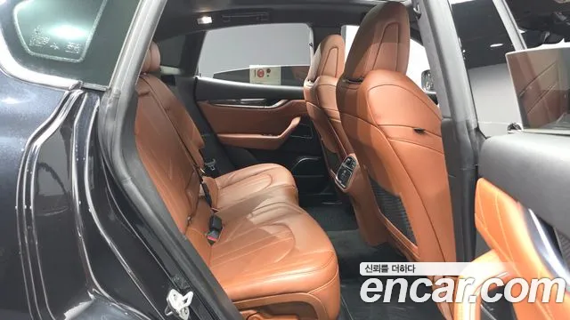 Maserati Levante 2020 thumb 3