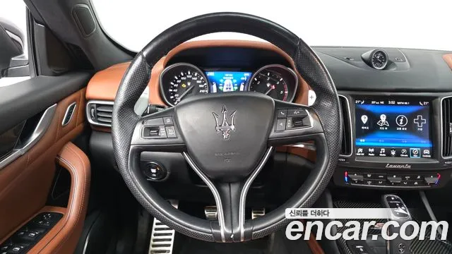 Maserati Levante 2020 thumb 12