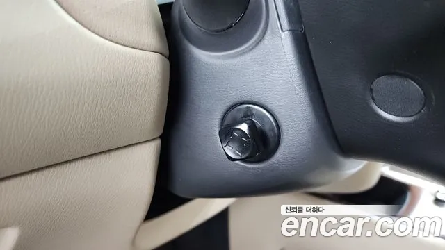 Nissan Pathfinder 2017 thumb 5