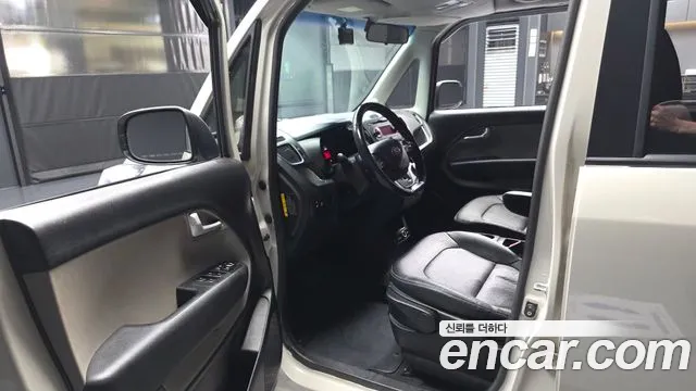 Kia Ray 2014 thumb 8