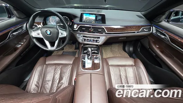 BMW 7 серии 2016 thumb 8