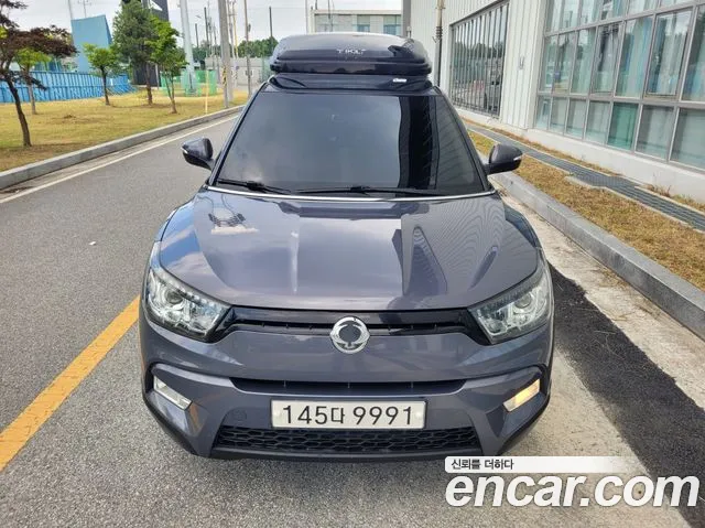 KGM Tivoli 2016 thumb 3