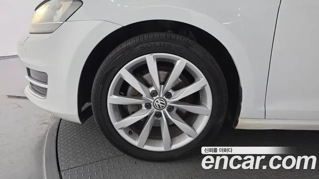 Volkswagen Golf 2016 thumb 10