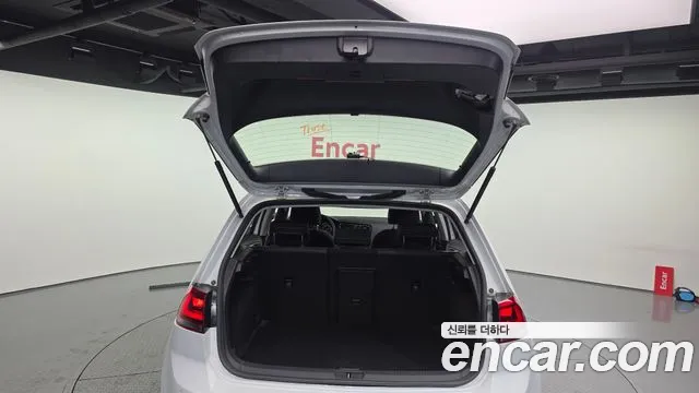 Volkswagen Golf 2016 thumb 6