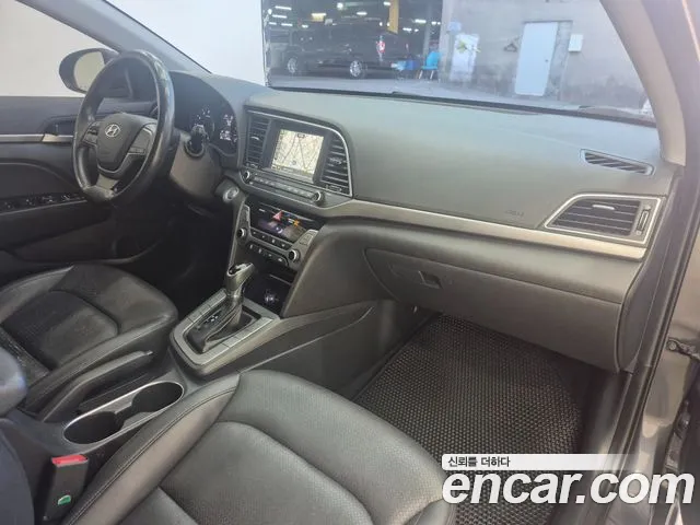 Hyundai Avante 2015 thumb 9