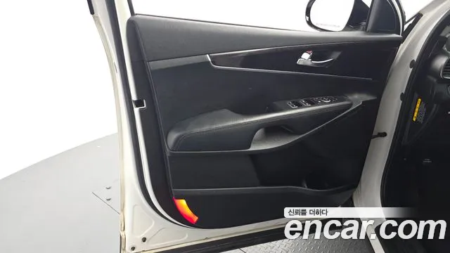 Kia Sorento 2016 thumb 10