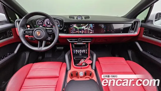 Porsche Cayenne 2025 thumb 12