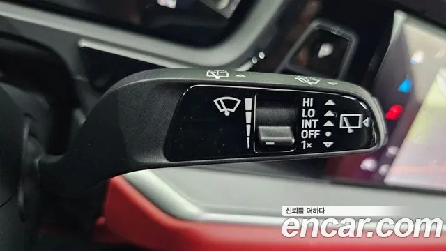 Porsche Cayenne 2025 thumb 5