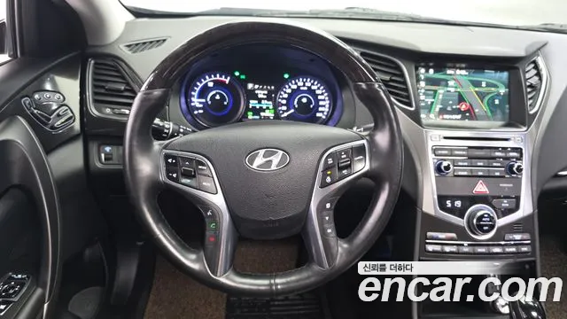 Hyundai Grandeur 2016 thumb 5