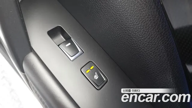 Hyundai Grandeur 2016 thumb 10