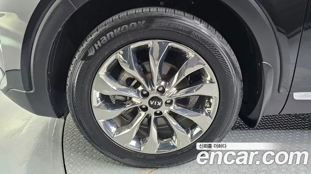 Kia Sorento 2018 thumb 3