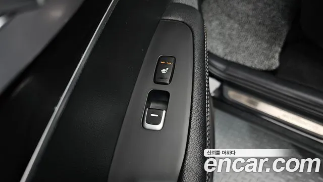 Kia Sorento 2018 thumb 2
