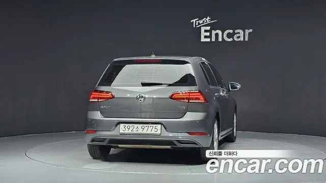 Volkswagen Golf 2017 thumb 8