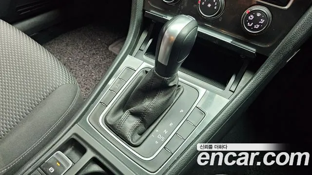 Volkswagen Golf 2017 thumb 6
