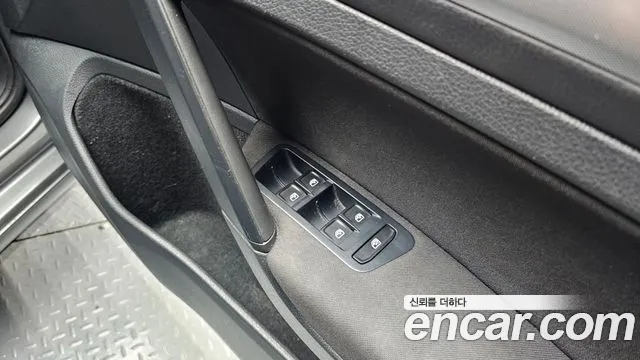 Volkswagen Golf 2017 thumb 11