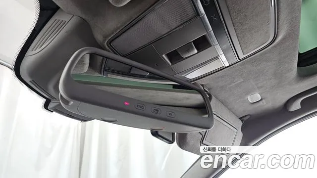 Mercedes-Benz S-Class 2012 thumb 7