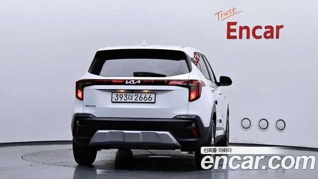Kia Seltos 2023 thumb 8