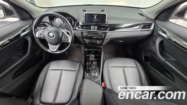 BMW X1 2022 thumb 6