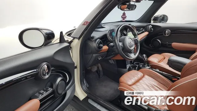Mini Cooper Convertible 2022 thumb 5
