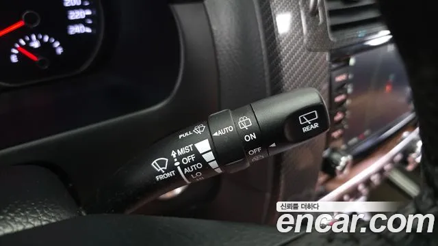Kia Mohave 2017 thumb 12