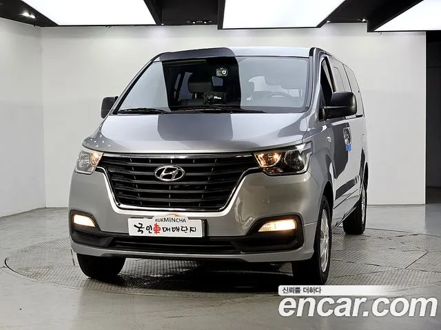 Hyundai Staria 2018 thumb 8