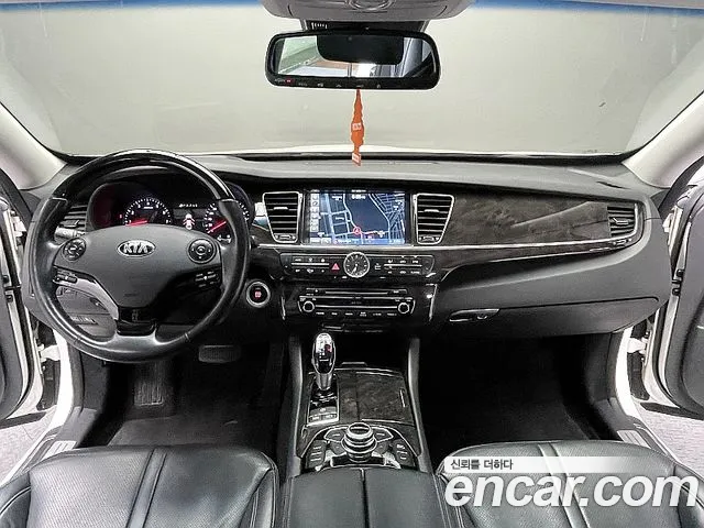 Kia K9 2015 thumb 11