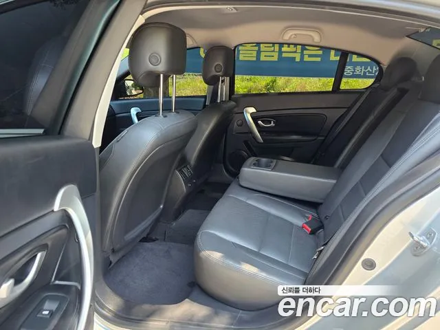 Renault SM5 2018 thumb 11
