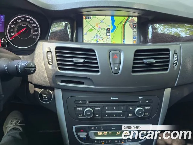 Renault SM5 2018 thumb 12