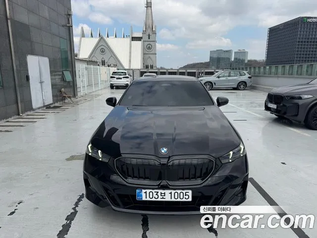 BMW 5 серии 2025 thumb 4