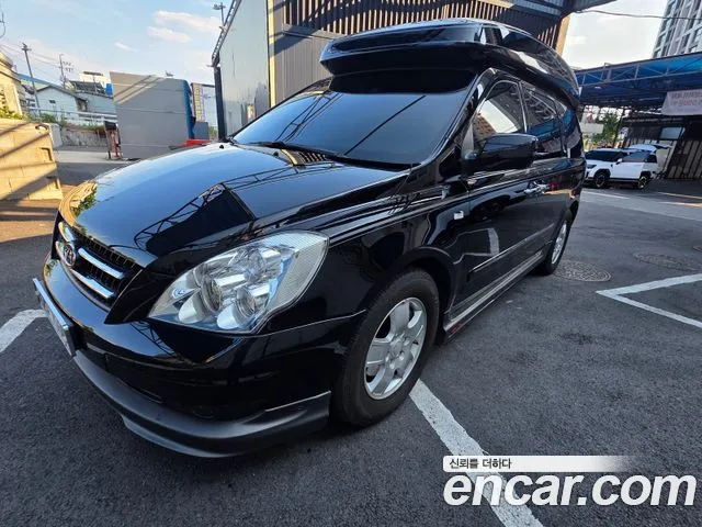 Kia Carnival 2009 thumb 2