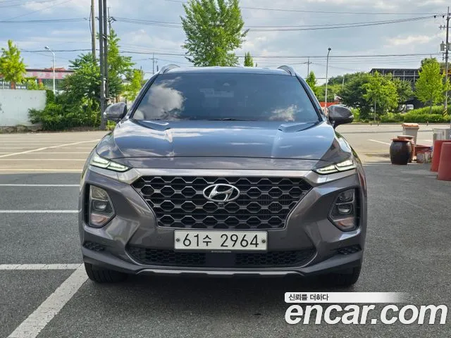 Hyundai Santa Fe 2019 thumb 3