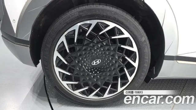 Hyundai Ioniq5 2022 thumb 3